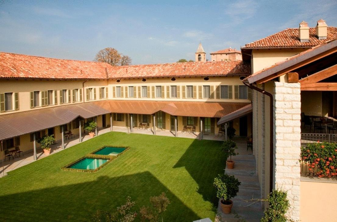 Locanda Dell'Arte Solonghello Екстериор снимка